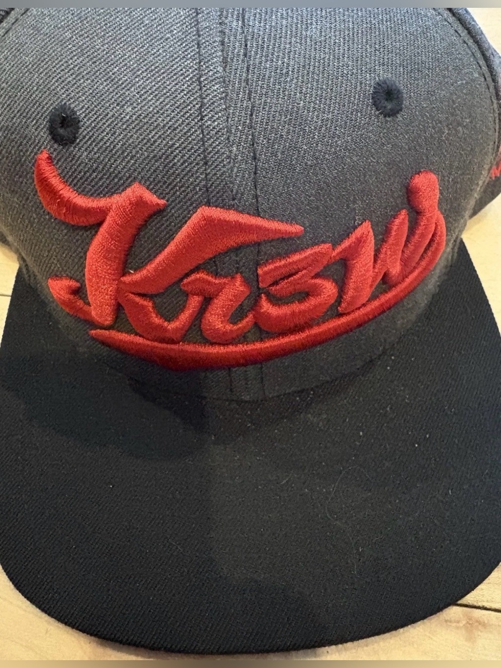 KR3W Kids Charcoal & Black Snapback with Red Embroidered Logo - Picture 5 of 9